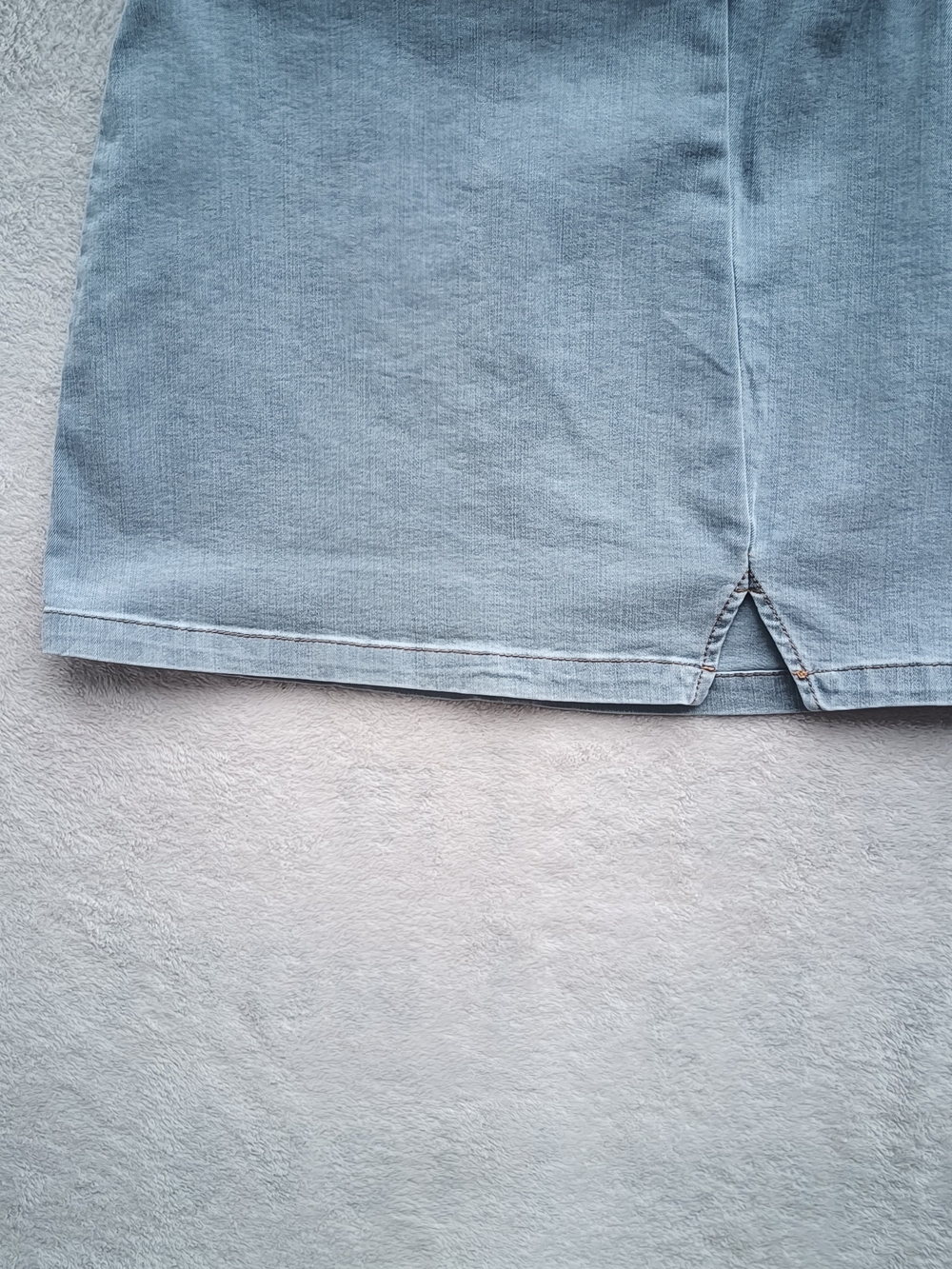 Wild Fable Hi-rise Light Blue Denim Mini Skirt with Front Slit. SK 5